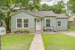 418 E Akard Street, Weatherford, TX 76086