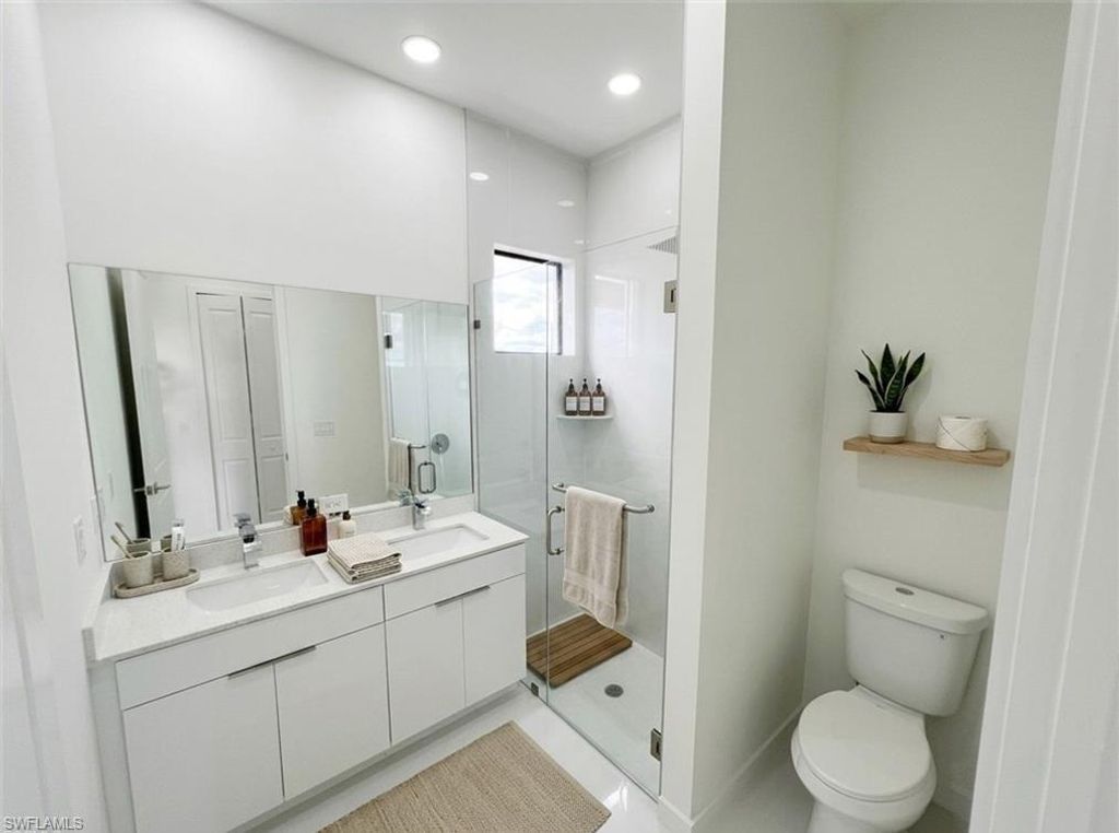 Image 19 of property listing at 2113 NW 41st AVE, Cape Coral, FL 33993