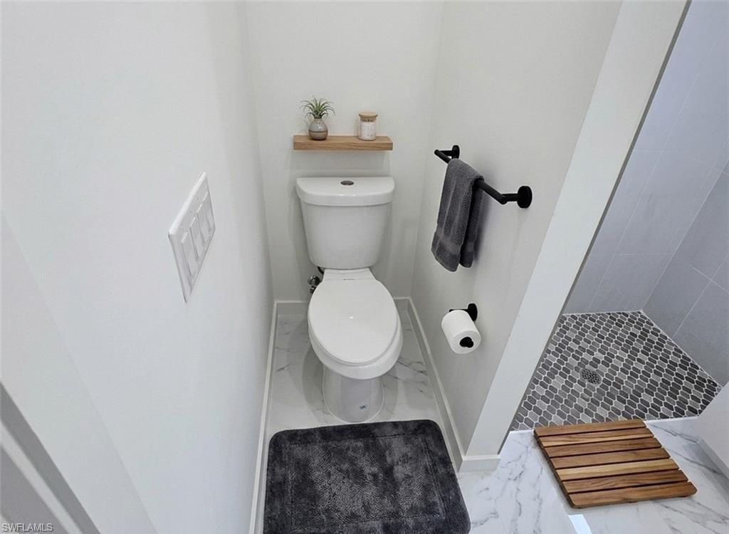 Image 22 of property listing at 2113 NW 41st AVE, Cape Coral, FL 33993