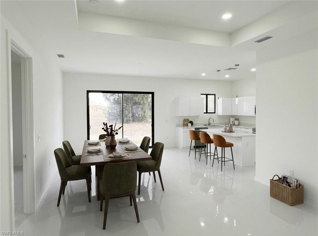 Image 5 of property listing at 2113 NW 41st AVE, Cape Coral, FL 33993