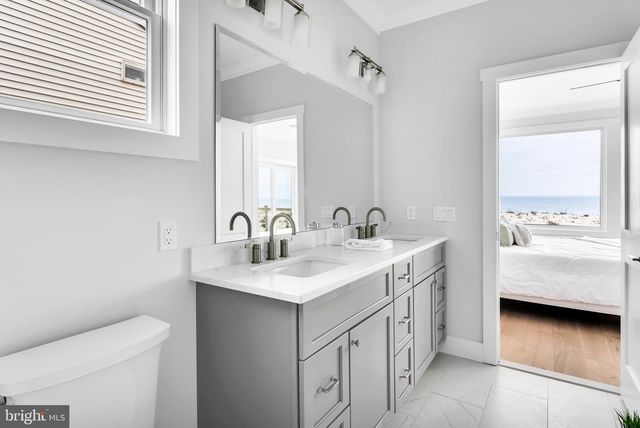 6107 OCEAN BLVD, Long Beach Township, NJ 08008