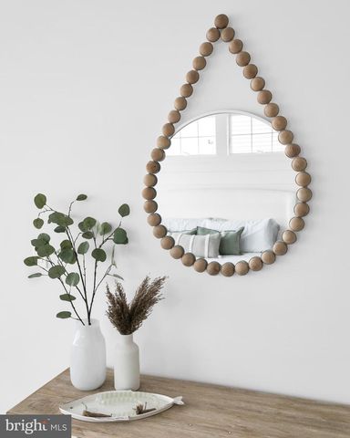 6107 OCEAN BLVD, Long Beach Township, NJ 08008