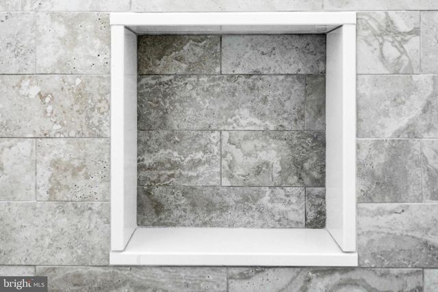 6107 OCEAN BLVD, Long Beach Township, NJ 08008