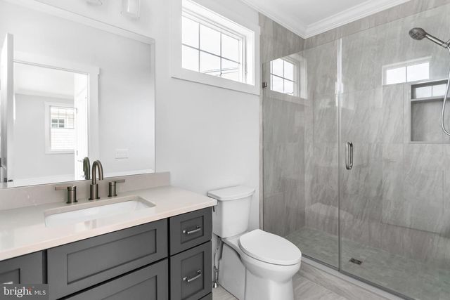 6107 OCEAN BLVD, Long Beach Township, NJ 08008