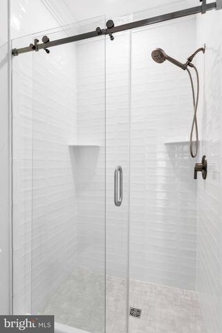 6107 OCEAN BLVD, Long Beach Township, NJ 08008