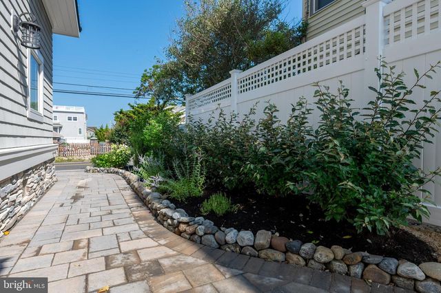 6107 OCEAN BLVD, Long Beach Township, NJ 08008