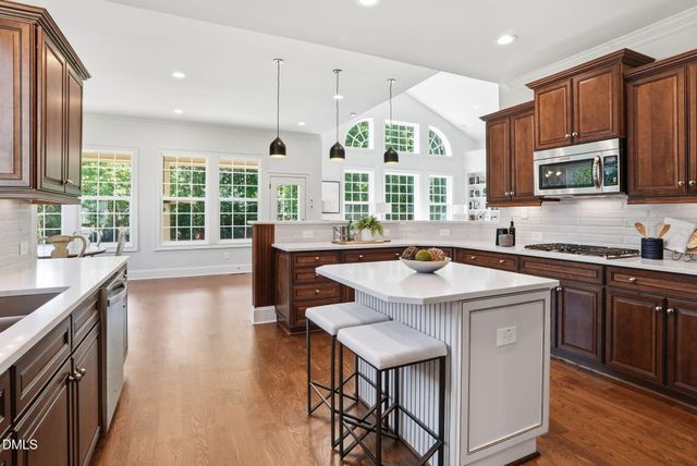 2801 Bending Tree Court, Raleigh, NC 27613
