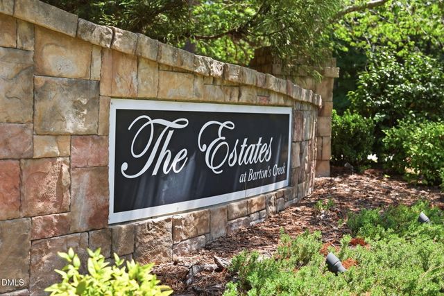 2801 Bending Tree Court, Raleigh, NC 27613