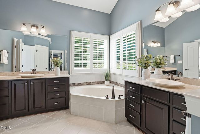 2801 Bending Tree Court, Raleigh, NC 27613