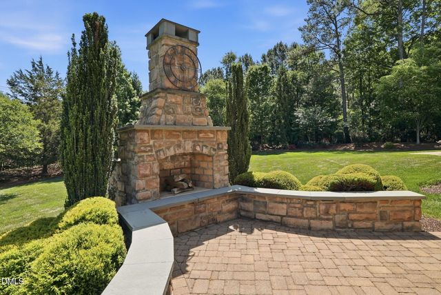 2801 Bending Tree Court, Raleigh, NC 27613