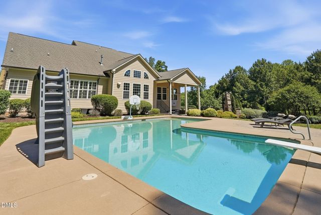 2801 Bending Tree Court, Raleigh, NC 27613