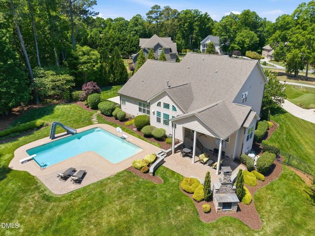 2801 Bending Tree Court, Raleigh, NC 27613