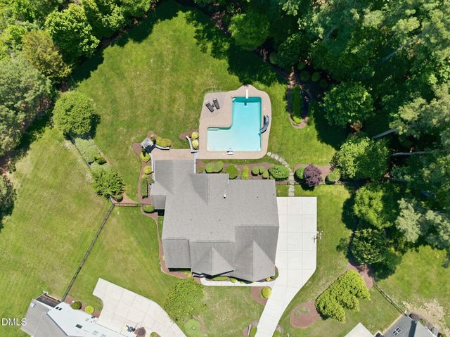 2801 Bending Tree Court, Raleigh, NC 27613