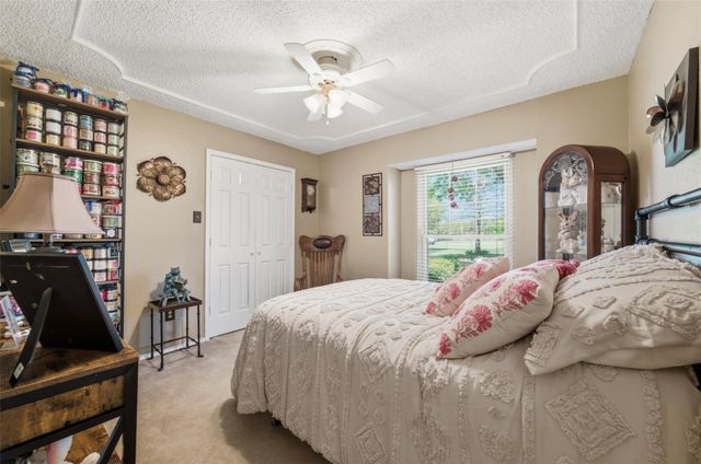 317 Ryan Avenue, Burleson, TX 76028