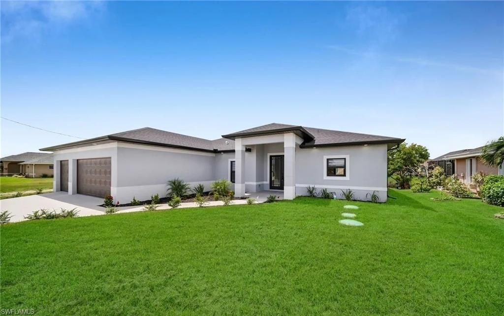 1306 NE 9th AVE, Cape Coral, FL 33909