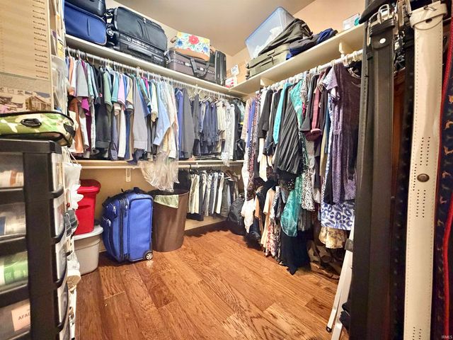 6164 Glenview Drive, Newburgh, IN 47630