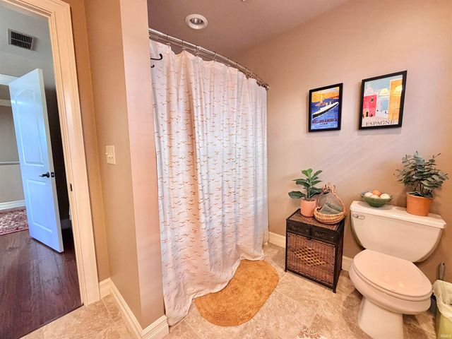 6164 Glenview Drive, Newburgh, IN 47630