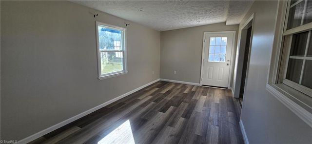 1053 Kentland Drive, King, NC 27021