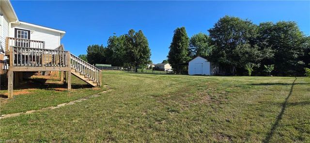 1053 Kentland Drive, King, NC 27021