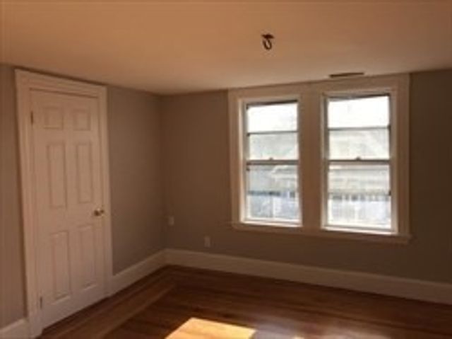 86 Lonsdale Street, Boston, MA 02124