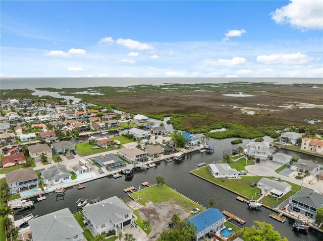 8605 INWOOD DRIVE, Hudson, FL 34667