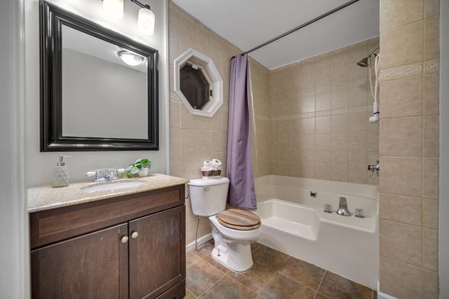 5038 Donna Avenue, Portage, IN 46368