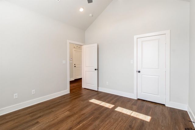 7013 Hillside, Tyler, TX 75707