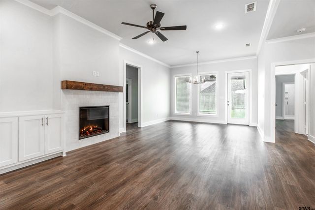 7013 Hillside, Tyler, TX 75707