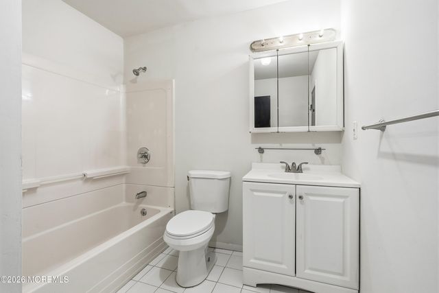 38 Briar Mills Drive, Brick, NJ 08724