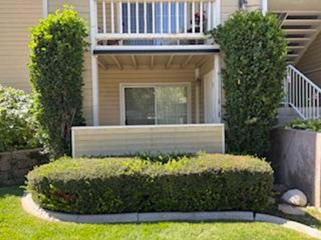 1212 E WATERSIDE CV #10, Cottonwood Heights, UT 84047 — photo 2