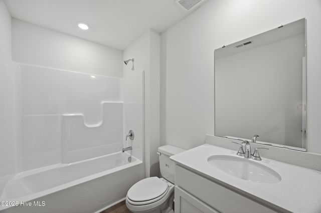 7483 Julius Drive NE 60, Leland, NC 28451