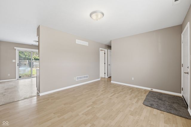 3102 Carlsbad Drive, Indianapolis, IN 46241