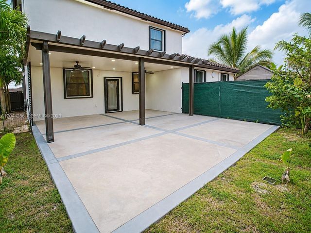 22886 SW 128th Pl, Miami, FL 33170