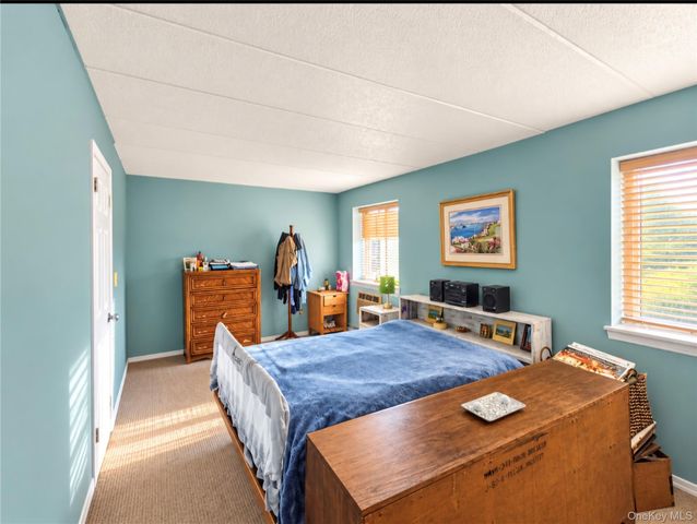 6112 69th Street 2A, Middle Village, NY 11379