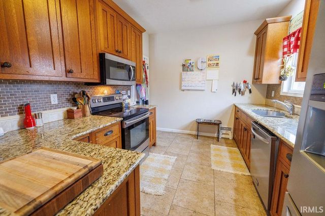 1264 W Hedge Apple Lane, Bloomington, IN 47404