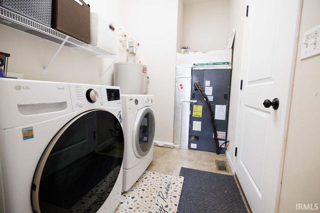 1264 W Hedge Apple Lane, Bloomington, IN 47404