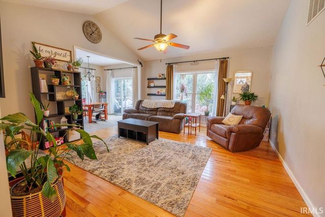 1264 W Hedge Apple Lane, Bloomington, IN 47404