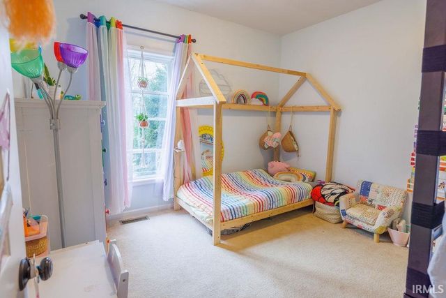 1264 W Hedge Apple Lane, Bloomington, IN 47404