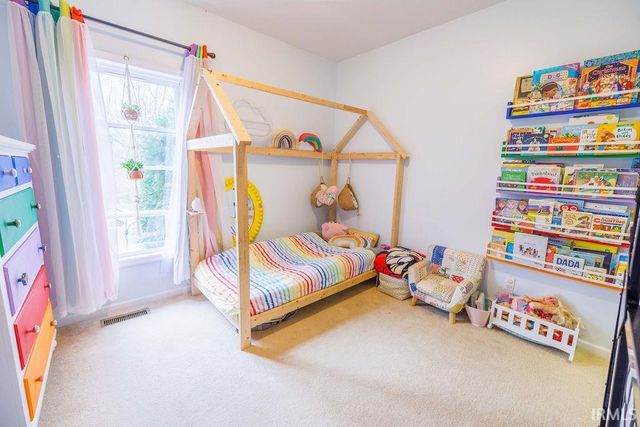 1264 W Hedge Apple Lane, Bloomington, IN 47404