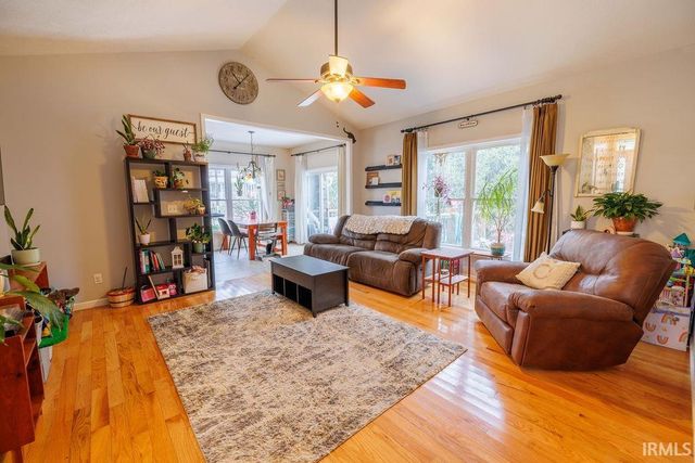 1264 W Hedge Apple Lane, Bloomington, IN 47404