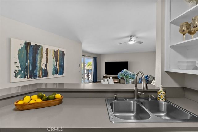 2901 Peninsula Rd. 137, Oxnard, CA 93035