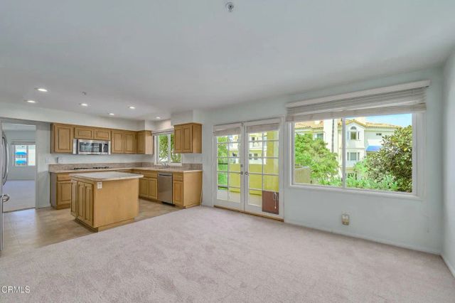 4229 Harbour Island Lane, Oxnard, CA 93035