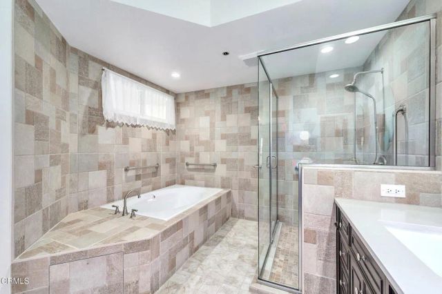 4229 Harbour Island Lane, Oxnard, CA 93035