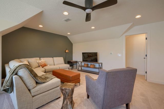 10520 Berry Lane, Plain City, OH 43064