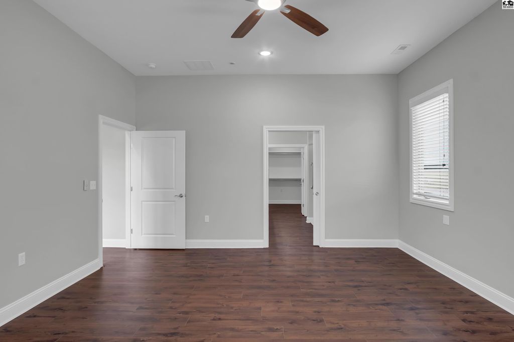924 Veranda Circle