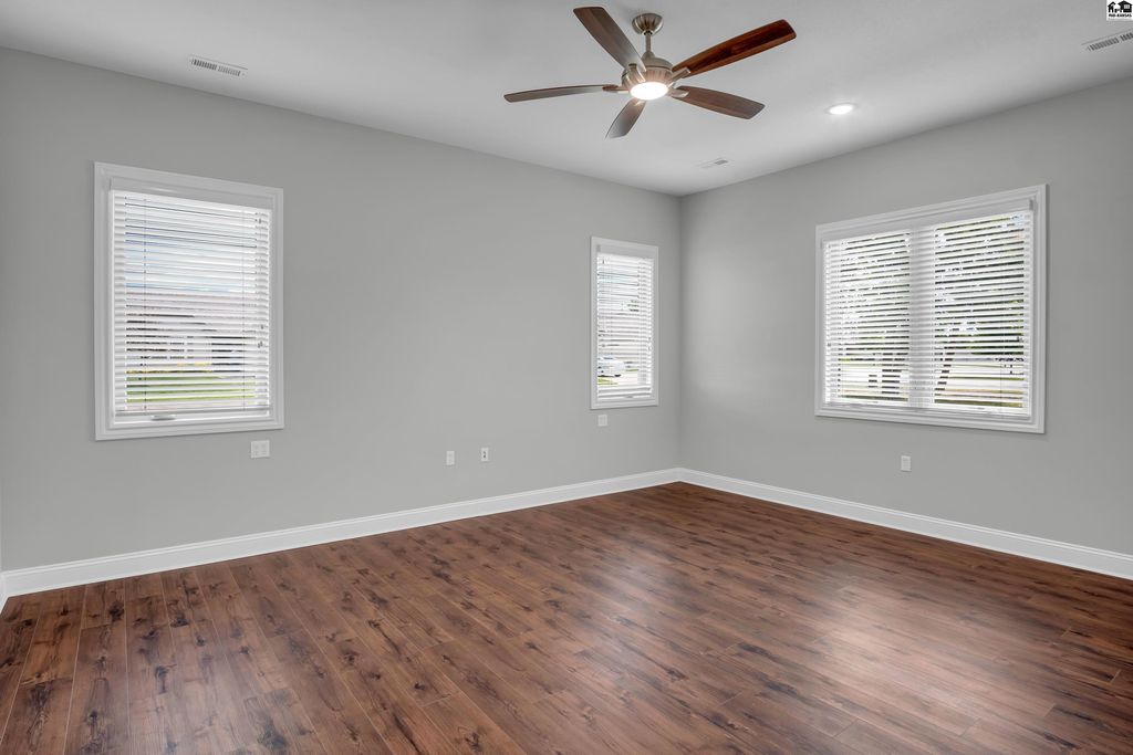 924 Veranda Circle