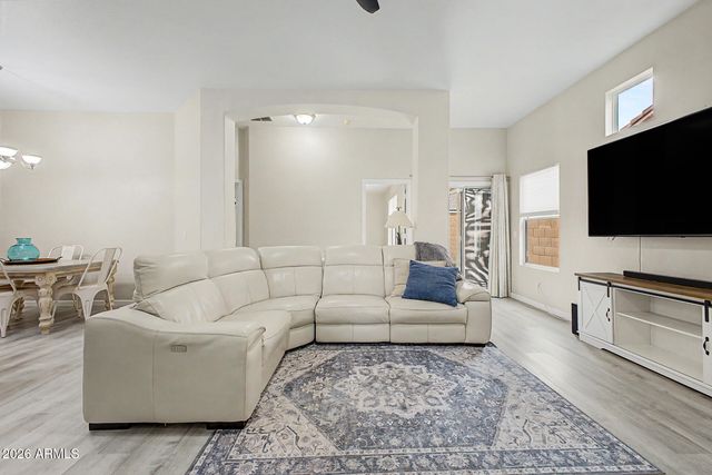 6610 E UNIVERSITY Drive 123, Mesa, AZ 85205