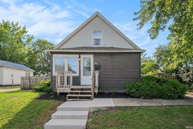 911 S Laurel Street, Mishawaka, IN 46544