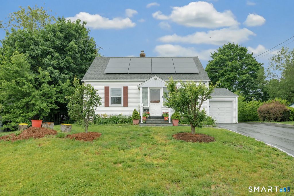 65 Westmere Street, Bridgeport, CT 06606