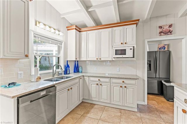 309 Shoreline Drive, Lexington, NC 27292